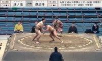 身長193センチ力士の“圧倒的上から目線”に騒然 小兵を「瞬殺」「上から達ノ海」衝撃結末