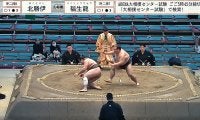 「ヤバいの入った」屈強な力士を“一撃”KO 「意識飛んだ？」「崩れ落ちた」衝撃シーンにファン騒然