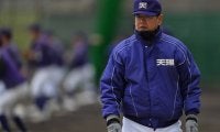 天理・藤原監督は2年目の「新人」　大学野球名将の新境地　センバツ