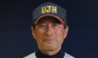 浦和実監督、初勝利「泣いたらダメだと思ってこらえた」センバツ