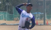北海道に現れた新2年の怪物候補右腕！浦和学院相手に2回6奪三振の衝撃的な投球！