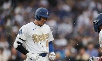 大谷翔平を敵将が絶賛「感心するし尊敬」　異次元の影響力に「世界で最高の選手だ」