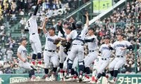 横浜が19年ぶり4度目の優勝　決勝で智弁和歌山破る　選抜高校野球
