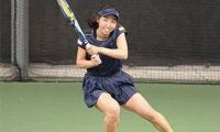  第1シード清水綾乃ら 初戦突破 