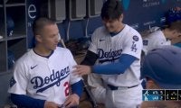 めっちゃ楽しそう…！ 大谷翔平、ベンチではしゃぎまくる「テンション高っ」「最高すぎる」 同僚のアーチで見せた“ほっこりシーン”