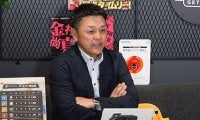 鷹戦で起きた珍事…伝説捕手が語る“昔”との違い　チームのために「痛くても我慢」