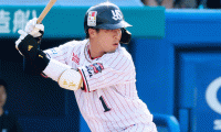 山田哲人、通算300号を達成　プロ野球史上46人目…今季初安打が1号、神宮球場は大歓声