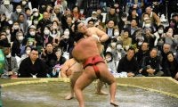綱取りへ横綱破る　大の里　関取になって初の地元巡業
