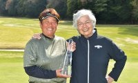 「岡本綾子カップ」で表純子が優勝 不動裕理の3連覇を阻止