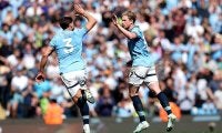 デ・ブライネが1G1Aの躍動!2点ビハインドから大量5発のシティが好調パレスに逆転勝利【プレミアリーグ】