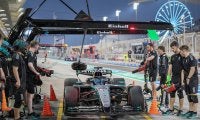 低迷のユナイテッドが立て直しにF1の手を借りる可能性!? ラトクリフ氏が共同オーナー務めるメルセデスのスタッフを採用か