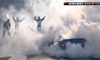 天国のジョンに捧ぐ…NASCAR、優勝直後に捉えた「感謝のタイヤスモーク」が泣ける 放送席も感動「映画の一幕のよう」