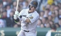 「鳥谷以降は誰もいない」拙守だけじゃない名手・木浪聖也の“不振”　阪神が苦悩する「遊撃手問題」に解決策はあるか