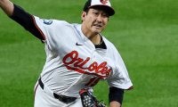 好投を続くのになぜ批判？ 菅野智之に米メディアが疑念を抱く「6.42」の意味「衝撃的。実力よりも幸運に恵まれてきた」