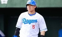 中日に痛手、名手・村松開人が右内腹斜筋損傷　23日の巨人戦で途中交代…球団発表