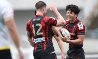 チームのさらなる成長のために。“新米ウイング”が、ここで優勝に導くトライを決める