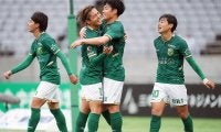 “総緑戦”で勝ち切った東京Vが横浜FC撃破！　古巣初対戦の齋藤功佑のお膳立てから染野先制点に、熊取谷一星がプロ初ゴール【明治安田J1リーグ第15節】