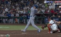 大谷翔平、“あと1球”の土壇場で衝撃の弾丸アーチに敵地スタジアムは騒然…歓喜とどよめきが入り混じる“異様な雰囲気”の一部始終