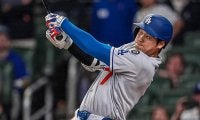 大谷翔平、乱打戦の9回“確信”勝ち越し3ラン　両手上げ大喜び…2試合連発でMLBトップ12号
