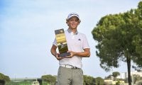 22歳のマルタン・クブラが逆転で初優勝