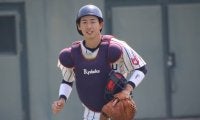 昨春センバツ準Ｖ捕手が1年春から龍谷大のレギュラーに！「プロで今朝丸とバッテリーを組みたい」【関西六大学】