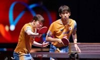 世界1位ペア撃破に「番狂わせ」と中国メディアも衝撃　吉村真晴、大藤沙月ペアの快進撃に「過小評価してはならない」【世界卓球2025】