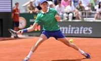 世界1位シナー、今大会で引退表明のガスケを破り2年連続3回戦進出[全仏オープン]