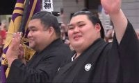「寂しすぎる」元横綱・白鵬が見せた“笑顔”に再脚光 「新横綱への気遣いでは」憶測も