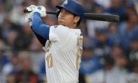 大谷翔平、マルチ安打も大量得点の中で途中交代　月間での最多本塁打記録更新&球団新記録樹立はならず