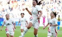 岩渕真奈も｢速い！｣と絶句、ブラジル女子“なでしこ粉砕”11秒爆速スーパーカウンターが炸裂｢まだ19歳だって｣｢爆速タッグは脅威！｣ファン震撼