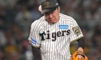 頭部にライナー直撃…阪神・石井大智が登録抹消　中日からトレード加入のオリ岩崎翔が1軍へ