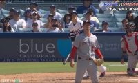球場は打った瞬間に確信していた！？ 大谷翔平の26号弾でネット裏観客、捕手、審判…誰もが打球を見上げた“まさかの光景”