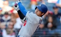 大谷翔平　“打者天国”で圧巻の日米通算300号アーチに敵地騒然！　「歴史の扉を再びあけた」「凄い音した」