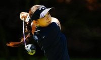 河本結が単独首位で週末へ 菅沼菜々2位 笹生優花は予選落ち