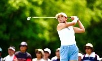 河本結は首位で最終日へ 1打差2位に佐久間朱莉と菅沼菜々