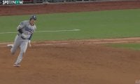 「あの打球で3ベース？」「速すぎw」大谷翔平の激走3ベース→悠々セーフの“衝撃シーン”にファン騒然