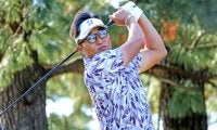 宮本勝昌は7打差10位で最終日へ 首位にシンクら3人
