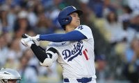 LA記者席も騒然とした大谷翔平の衝撃弾　本拠地で起きた“異変”「再びショータイム」
