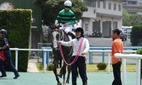 【小倉5R新馬戦結果】トーセンラー産駒キャンディードが初陣飾る