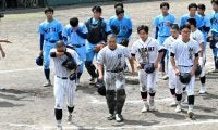 3校連合の「頼れる主将」　佐久間・高木投手「うれし涙でもあった」