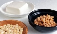 生理前にめちゃくちゃイライラする人、これ食べて！管理栄養士が勧める「食べ物・飲み物」