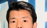 井岡一翔＆亀田和毅、ハワイで家族ショット公開「一翔君ファミリーに会いました」和毅