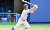 「父を超える」と同じユニホームに　平塚学園・藤原選手が2点先制打