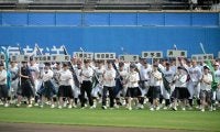 晴れやかに堂々と　第107回全国高校野球選手権愛媛大会開会式