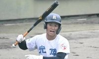 光南の星選手が大会1号本塁打　高校野球福島大会1回戦