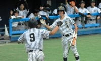 亡き前監督の教え忘れず…豊南、投打かみ合い勝利「全員で戦った」