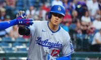 大谷の“日本人初”に「映画のよう」　幸運掴んだファンに騒然「待ってたの？」