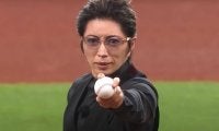 悪夢の始球式「マジでひどかった」　まさかの“自虐”…大物の投稿が話題「黒歴史やったんか」