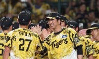 阪神・藤川監督　佐藤輝は「このまま継続ですね」九回「勝負どころの強さっていうものを、見せてくれている」【一問一答】