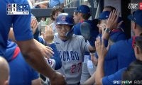 内野安打でまさか！鈴木誠也が「二塁から得点」間一髪の“神走塁”をMLB公式が称賛 「PCAより速い！」驚きの本塁生還にX沸騰